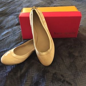 Kate Spade nude patent flats